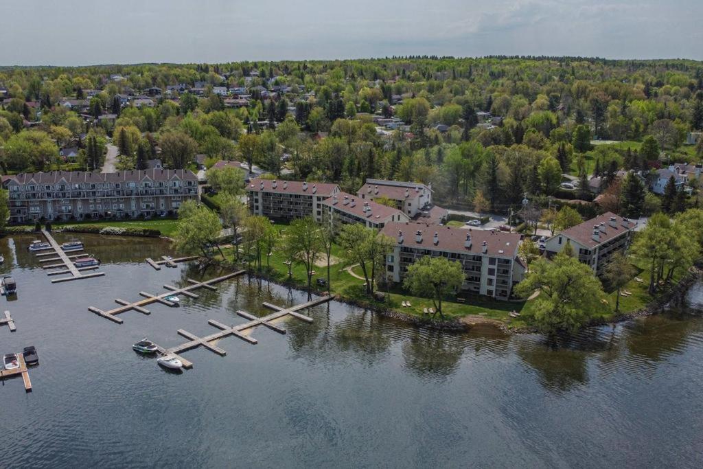 O'berge Du Village C304 - Bord De L'eau * Magog